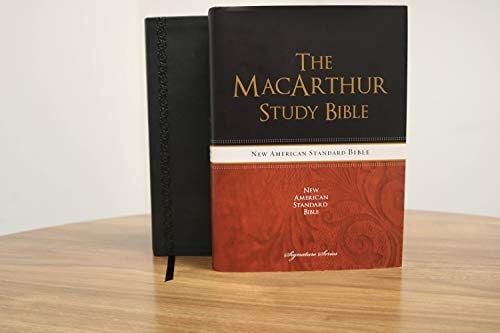 The NASB, MacArthur Study Bible, Leathersoft, Black, Thumb Indexed: Holy Bible, New American Standard Bible (Signature)