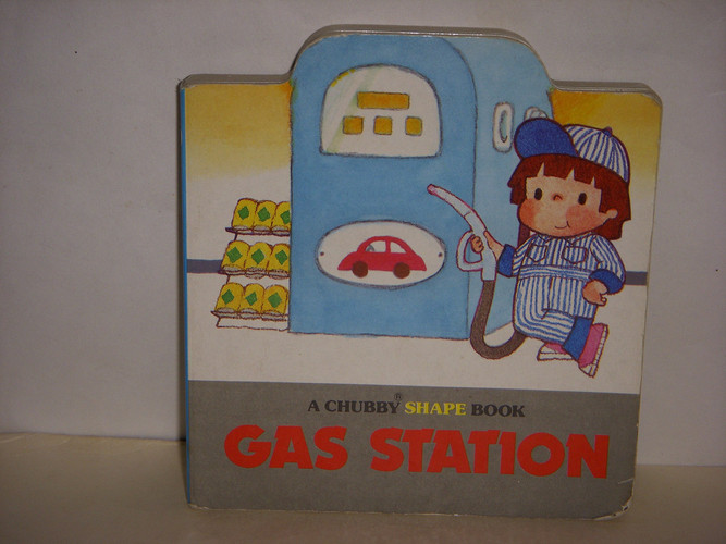 Cover of Gas Station (Chubby Shape Books)