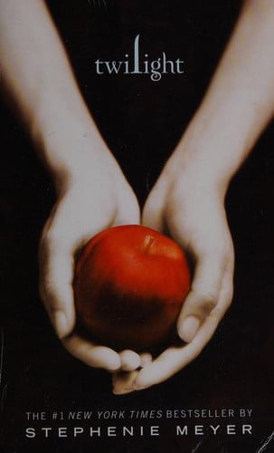 Twilight (The Twilight Saga, 1)