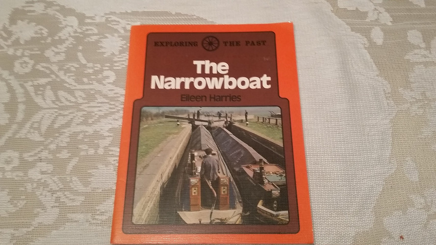 Cover of The Narrowboat Guide