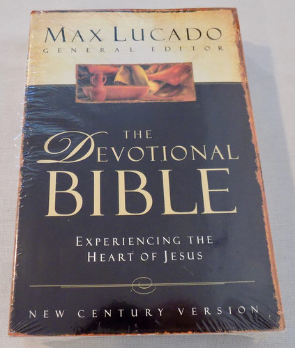 The Devotional Bible Experiencing the Heart of Jesus