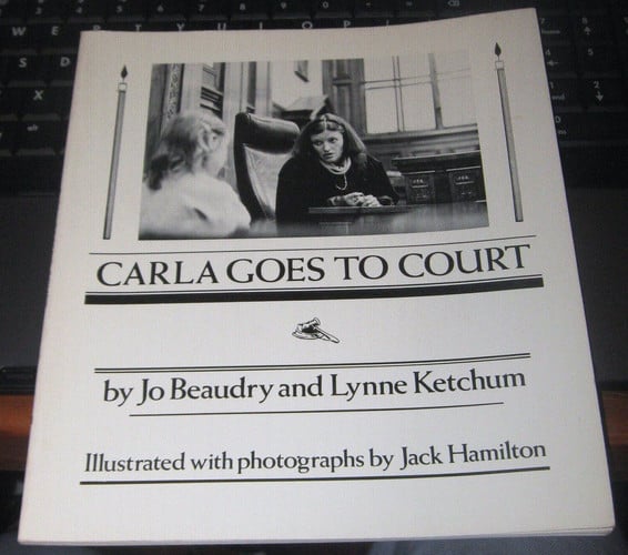 Cover of Carla Goes to Court