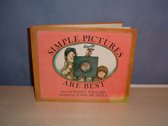 Cover of Simple pictures are best
