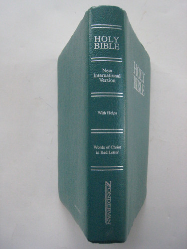 The NIV Gift and Award Bible