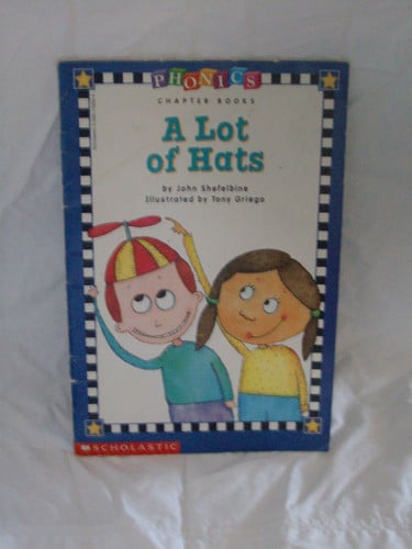Cover of A Lot of Hats (Phonics Chapter Books)