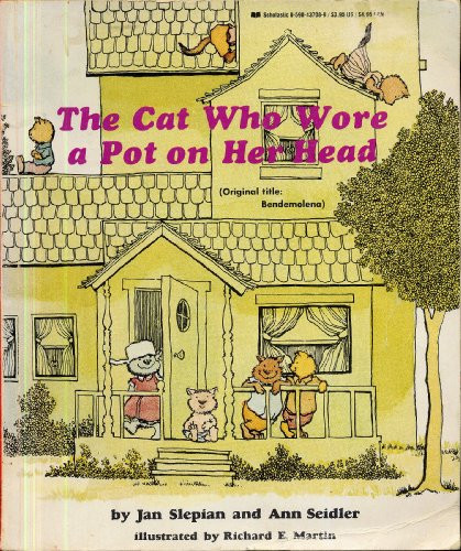 Cover of Cat Who Wore a Pot on Her Head