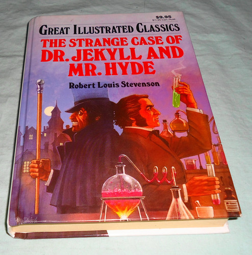 The Strange Case of Dr. Jekyll and Mr. Hyde (Great Illustrated Classics)