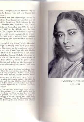 Autobiographie Eines Yogi/Autobiography of a Yogi (German Edition)