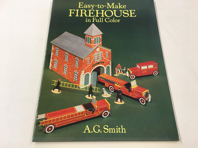 Cover of Easy-To-Make Firehouse in Full Color