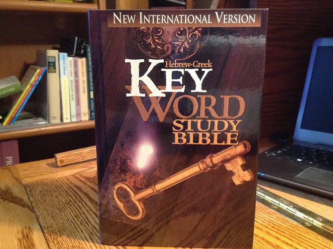 The Hebrew-Greek Key Study Bible New International Version